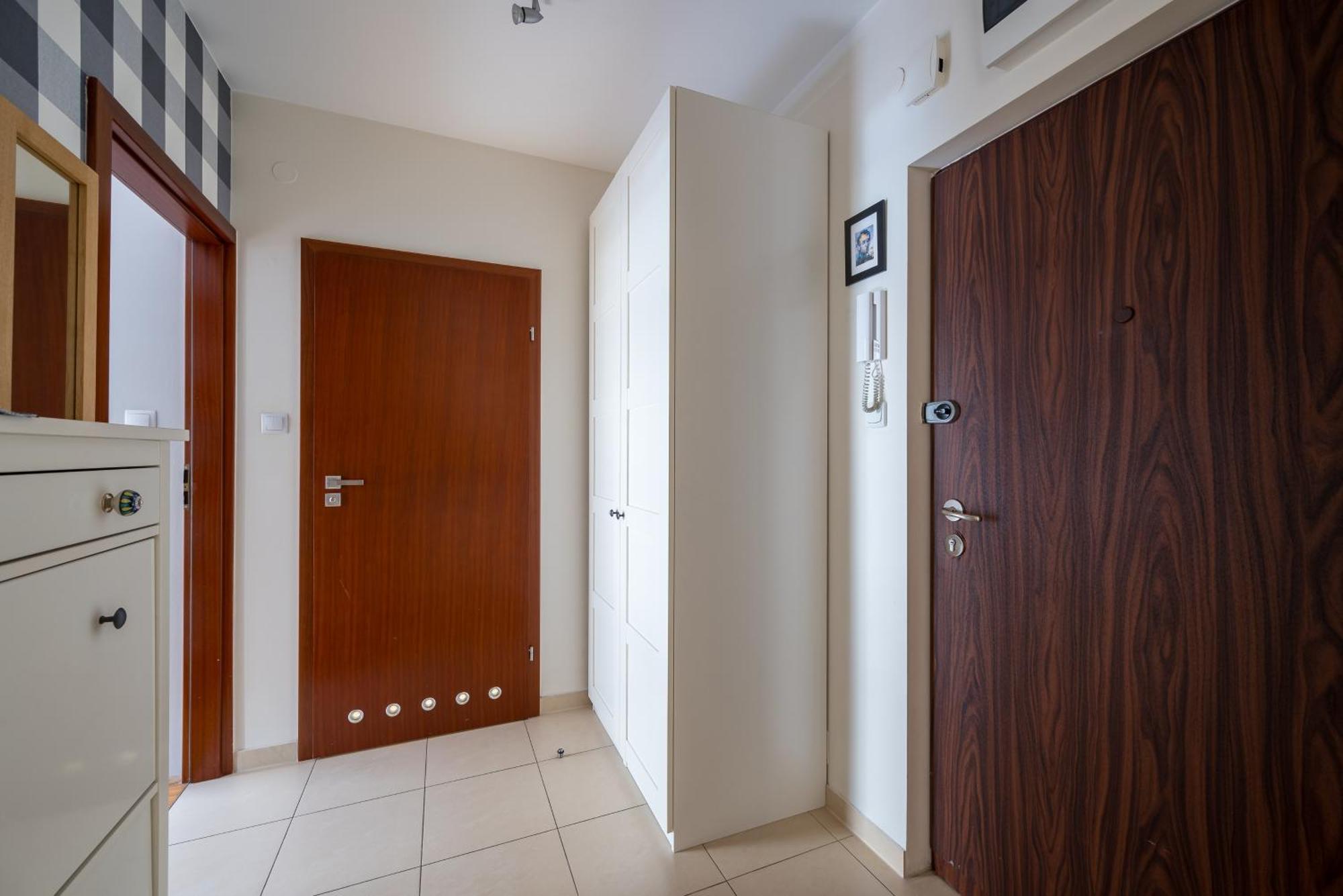Metro Ksiecia Janusza Cosy Apartment Varşova Dış mekan fotoğraf